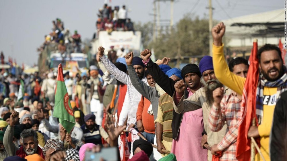 Căng thẳng vì nông dân biểu tình, Ấn Độ tăng cường an ninh tại thủ đô New Delhi