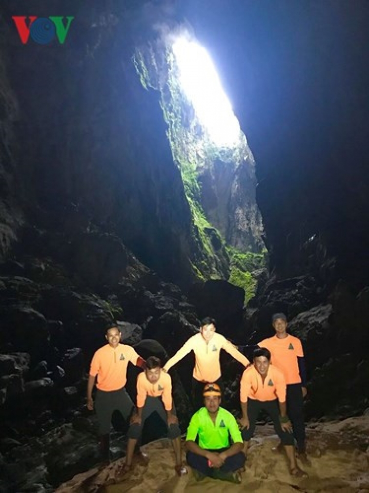 exploring son doong cave in early spring