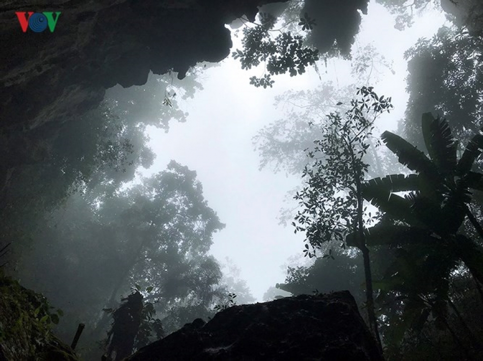 exploring son doong cave in early spring