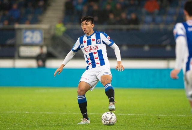 ly do doan van hau nen kien nhan o lai sc heerenveen