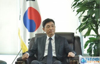 RoK ambassador awarded Vietnam’s friendship medal