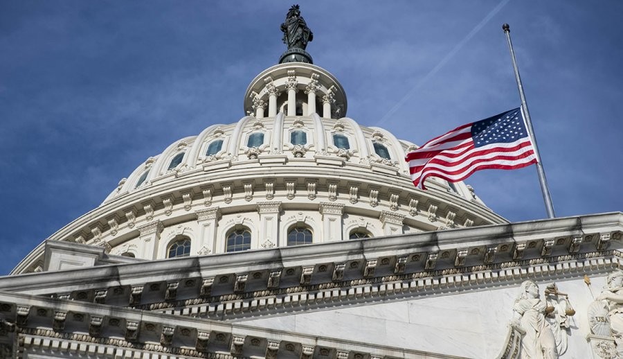 Thượng viện Mỹ chính thức thông qua gói cứu trợ Covid-19 trị giá 1.900 tỷ USD