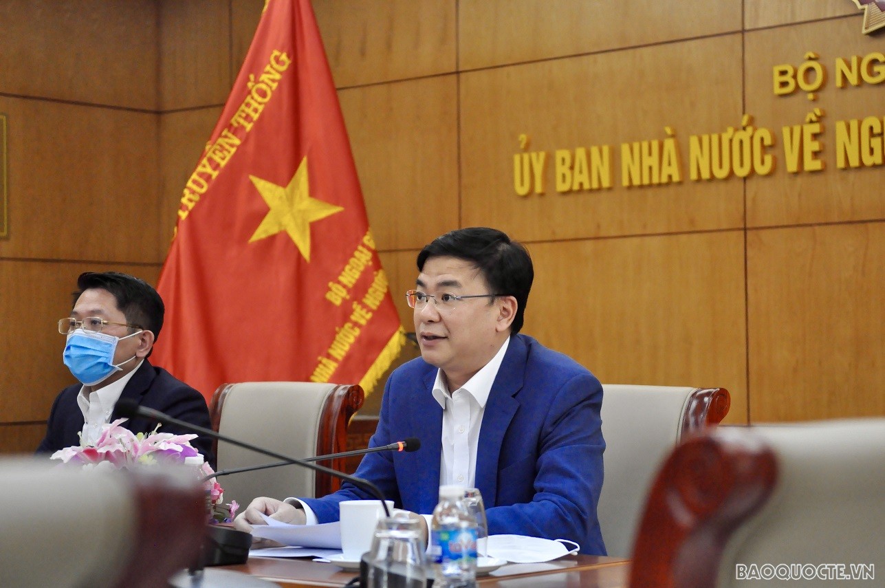 Buổi làm việc trực tuyến với lãnh đạo cộng đồng người Việt Nam tại Ukraine