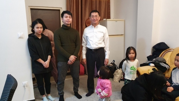 Busy but emotional days of Vietnam Ambassador to Slovakia
