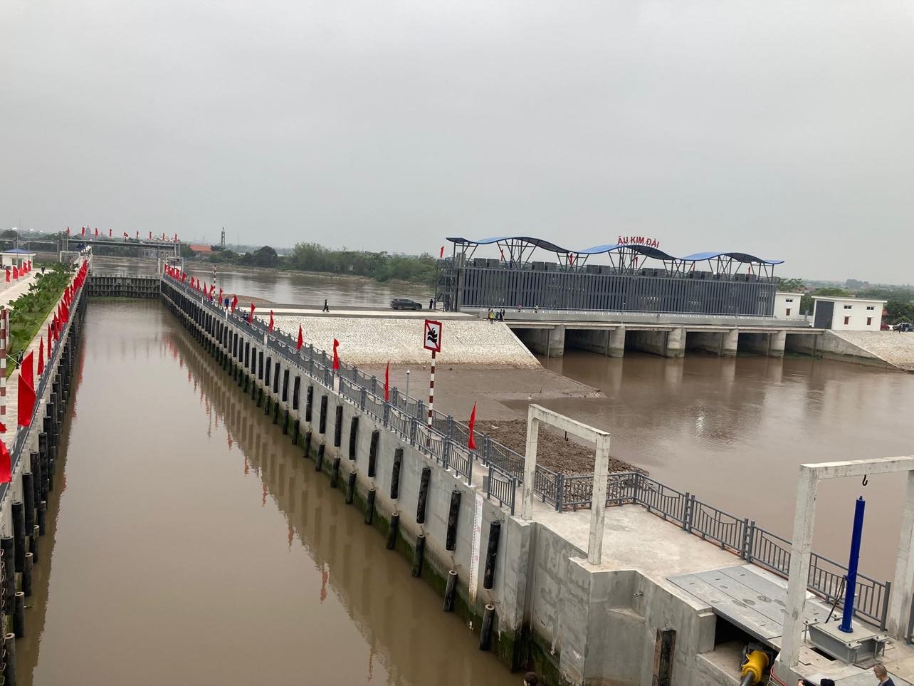 The AFD-funded project aims to improve the resilience of Ninh Binh province to the impacts of climate change, and 800,000 people will directly benefit from it. (Photo: French Embassy in Viet Nam)