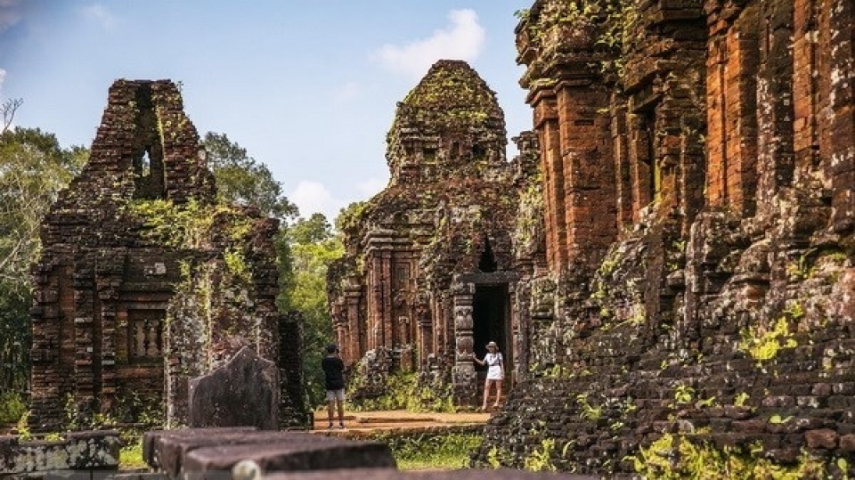 my son sanskrit texts to be translated into vietnamese english