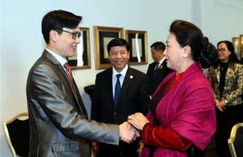 NA leader meets organisers of Vietnam Global Leaders Forum in Paris