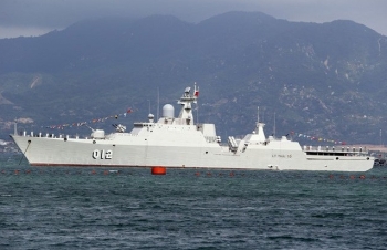 Vietnam's naval ship pays friendship visit to Myanmar