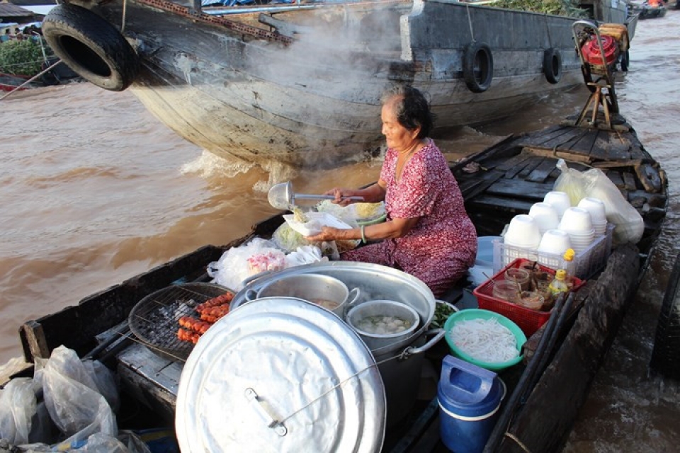 a day out at cai rang floating market in can tho