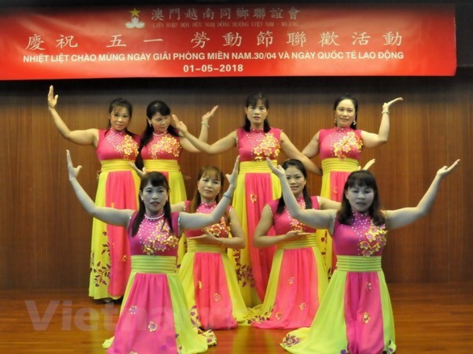 overseas vietnamese in macau celebrate reunification day