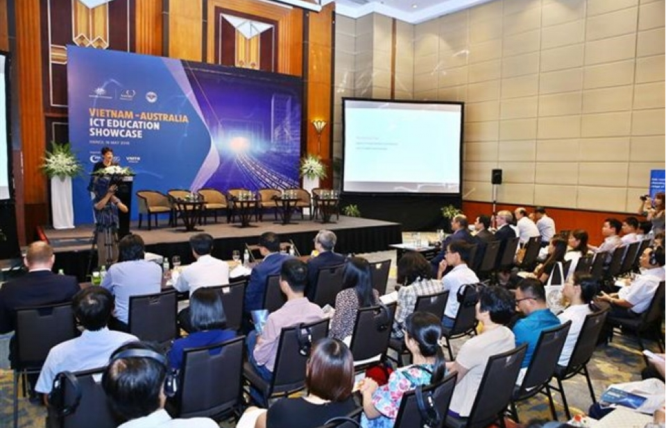 Vietnam, Australia step up ICT training cooperation