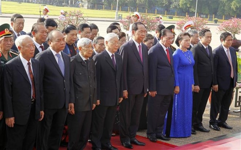 vietnamese leaders pay tribute to late president on birth anniversary