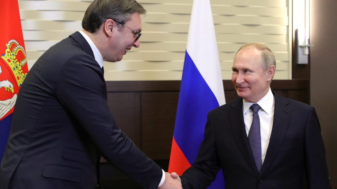 Ngày 29/5, Tổng thống Nga Vladimir Putin và người đồng cấp Serbia Aleksandar Vucic đã có cuộc điện đàm về thúc đẩy quan hệ song phương. (Nguồn: Reuters)