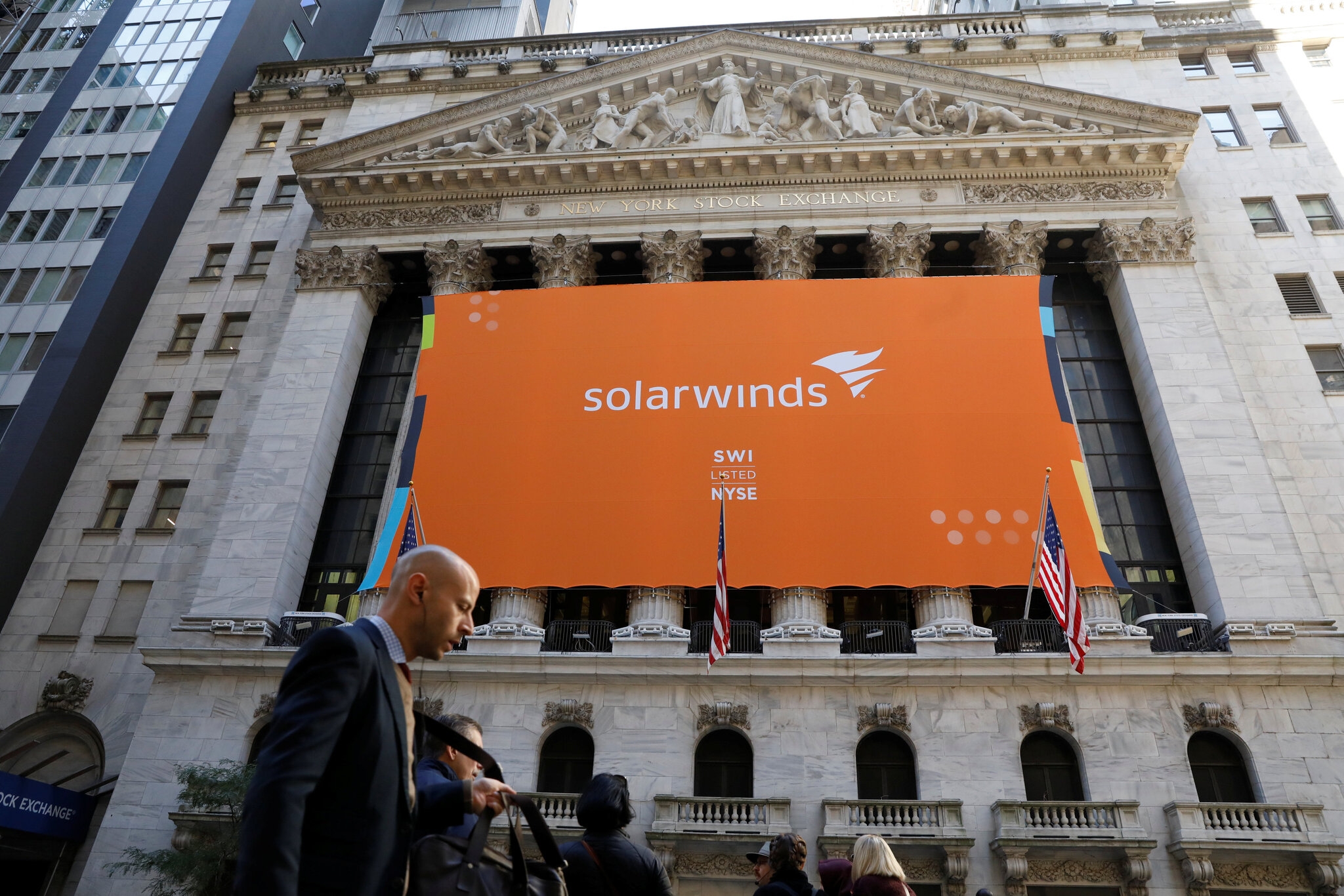 Vụ công ty SolarWinds bị tấn công mạng được coi là chưa từng có tiền lệ. (Nguồn: New York Times)