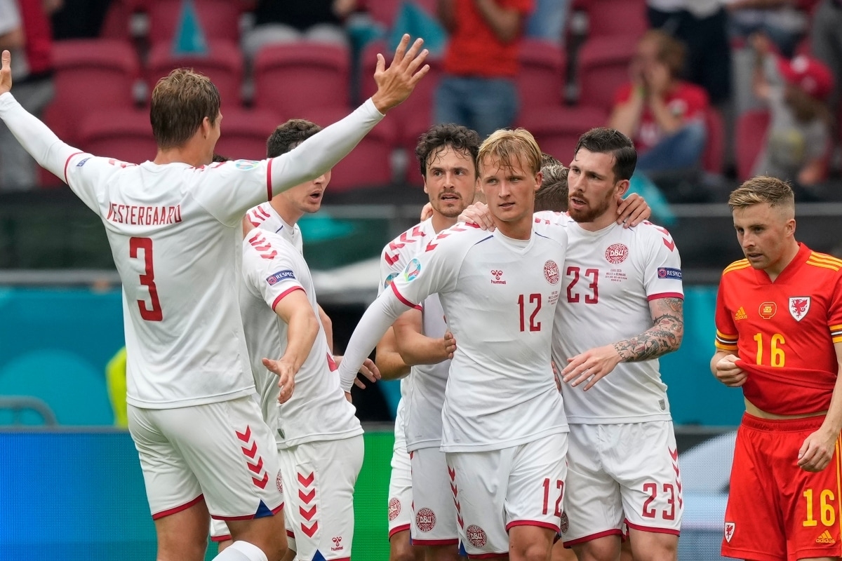 Thi đấu vượt trội, Đan Mạch dễ dàng vượt qua xứ Wales để đi vào Tứ kết EURO 2021. (Nguồn: Getty)