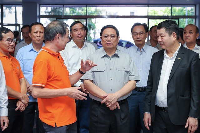 Sáng 26/6, Thủ tướng Phạm Minh Chính đã đến thăm khảo sát Khu đô thị giáo dục - công nghệ FPT City tại Đà Nẵng. (Nguồn: VGP)