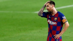 Lặng lẽ và trống rỗng, Lionel Messi còn tương lai ở Barcelona?