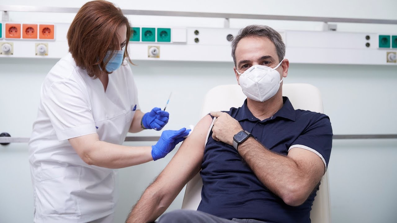 Thủ tướng Hy Lạp Kyriakos Mitsotakis kêu gọi thực hiện tiêm vaccine ngừa Covid-19 cho 70% dân số. (Nguồn: primeminister.gr)