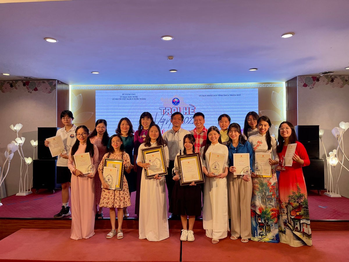 Cuộc thi Kể chuyện tiếng Việt được tổ chức trong khuôn khổ Trại hè Việt Nam 2022 dành cho các kiều bào trẻ.