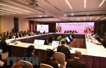 AMM-52: ministers discusses series of regional issues