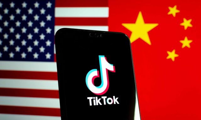 Câu chuyện cấm TikTok: Trung Quốc phản đối Mỹ, 'đại gia' nhòm ngó mua lại ứng dụng