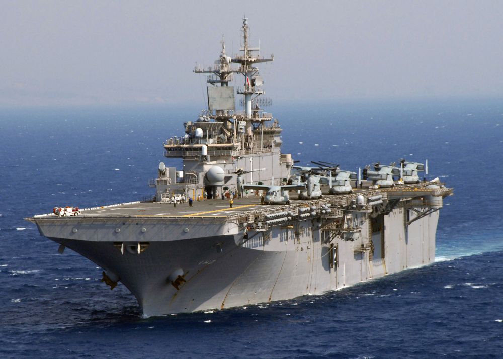 1532-uss-wasp-lhd-1-osprey-2