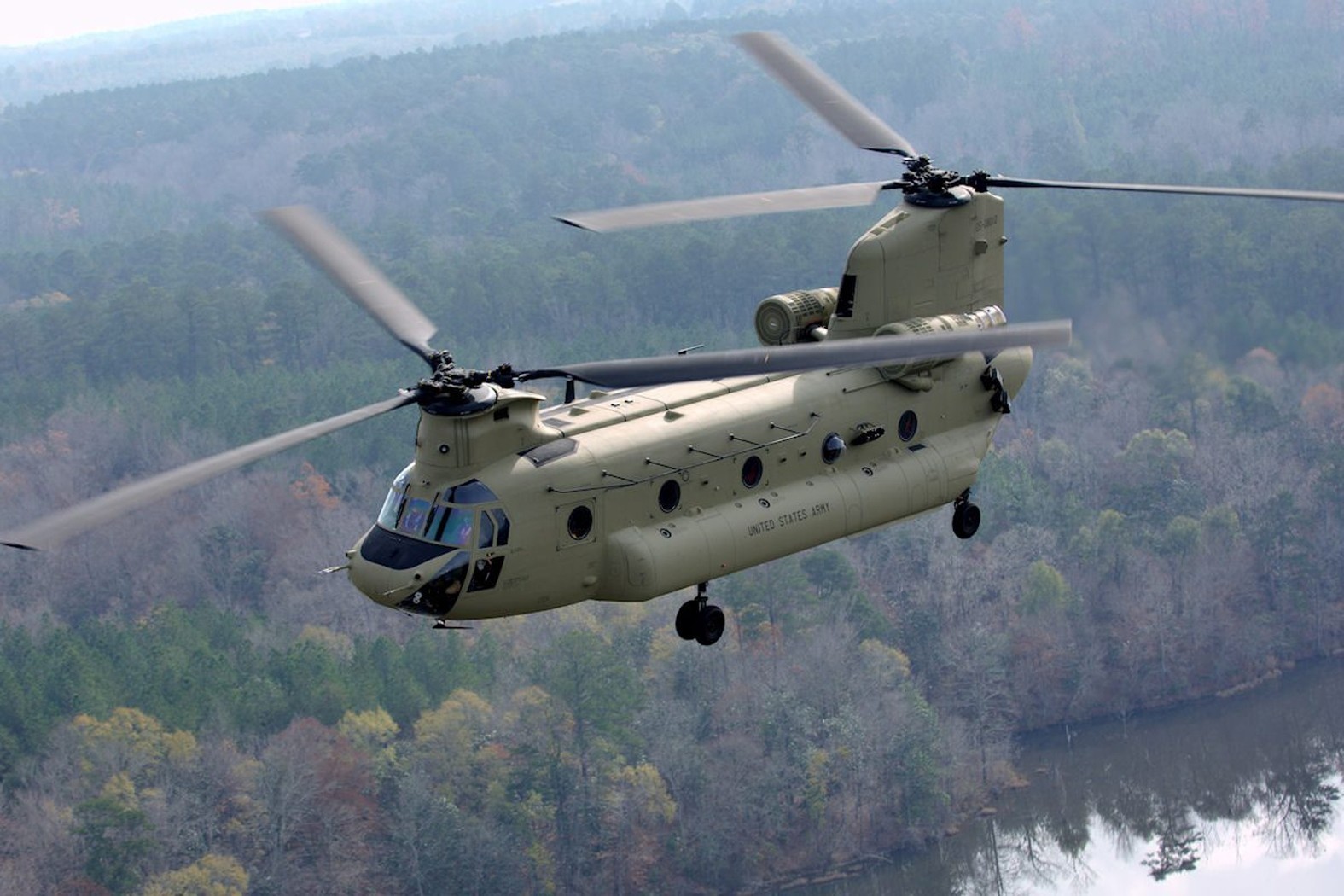 Philippines đang lên kế hoạch đàm phán để mua trực thăng Chinook của Mỹ. (Nguồn: Daily Sabah)