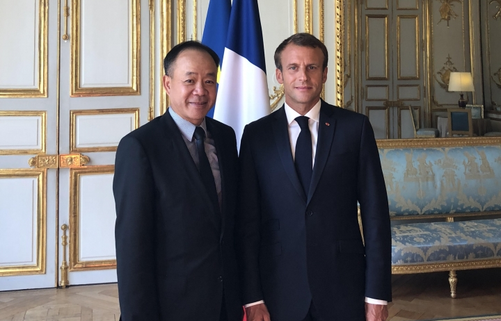 Đại sứ Nguyễn Thiệp trình Thư Ủy nhiệm lên Tổng thống Pháp