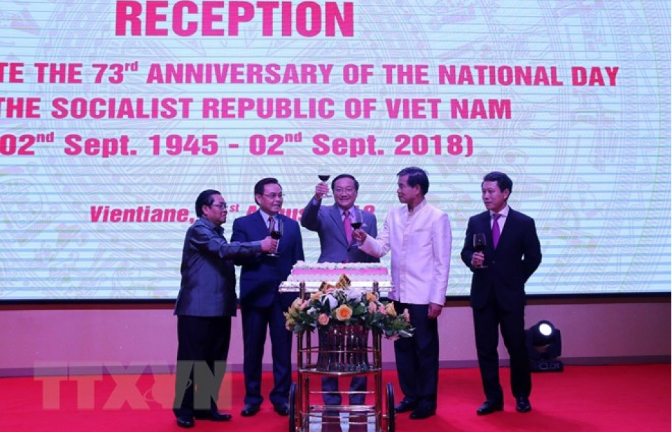 Tình đoàn kết đặc biệt Việt - Lào sẽ không bao giờ thay đổi