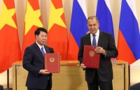party chiefs visits create new push for ties with russia hungary