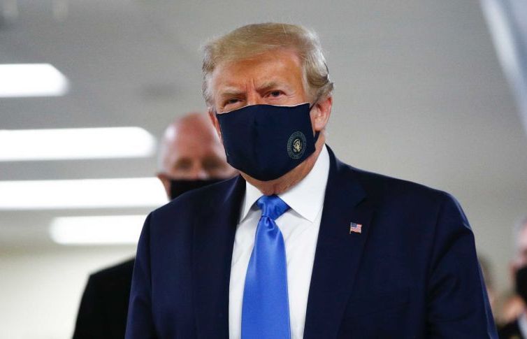 Tổng thống Trump thừa nhận hạ độ nghiêm trọng của dịch Covid-19 nhằm tránh gây hoảng loạn