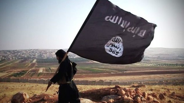 Chiếc cờ đen của tổ chức khủng bố Nhà nước Hồi giáo (IS) tự xưng: Mối nguy còn đó