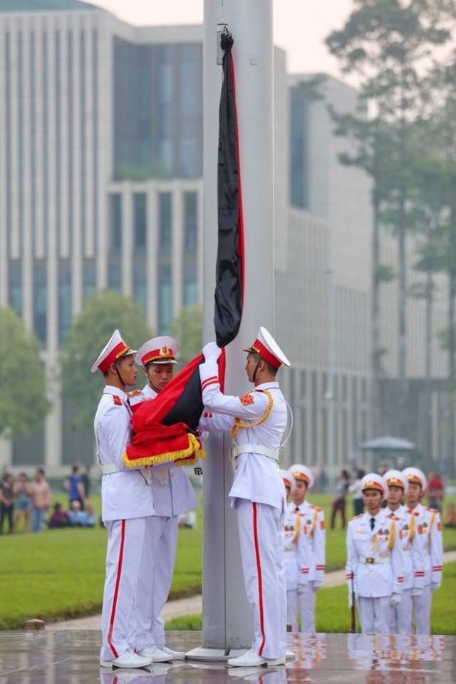 le thuong co ru quoc tang nguyen tong bi thu do muoi