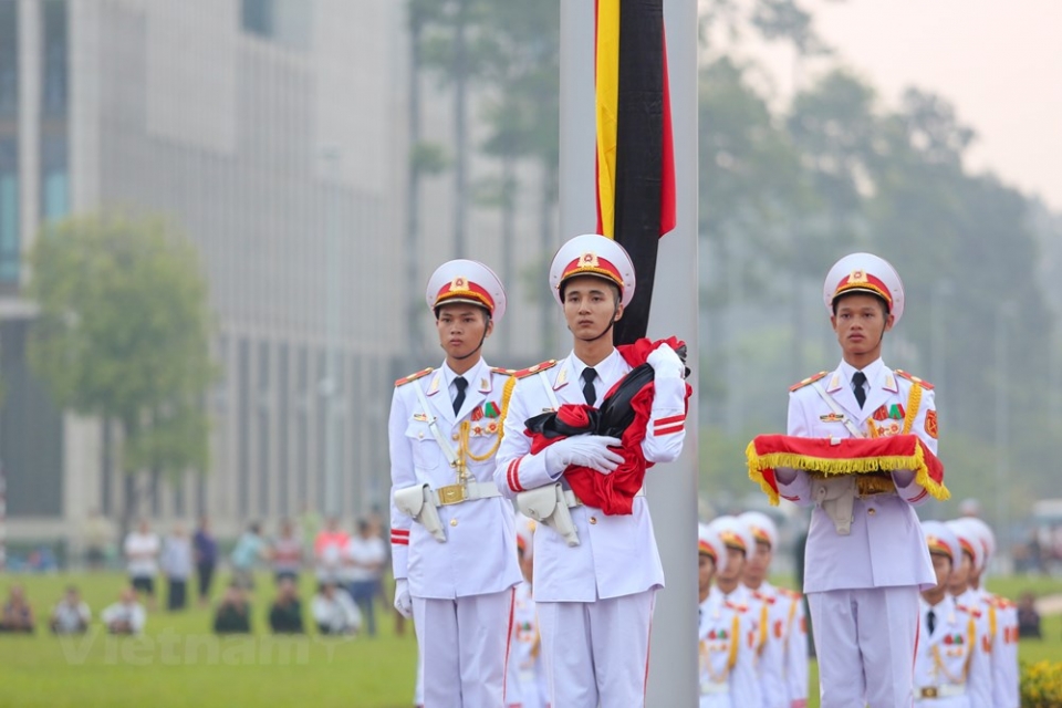 le thuong co ru quoc tang nguyen tong bi thu do muoi