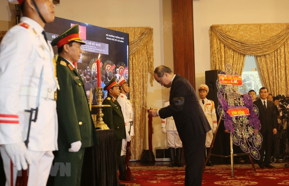 Hình ảnh lễ viếng nguyên Tổng Bí thư Đỗ Mười tại TP. Hồ Chí Minh