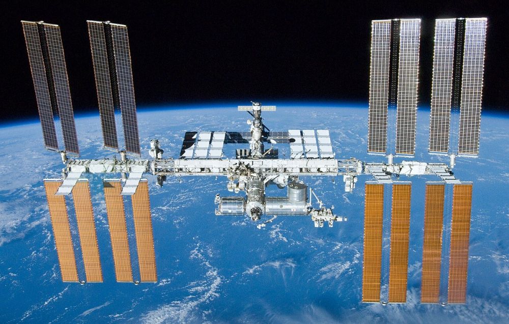 Trạm Vũ trụ Quốc tế ISS khắc phục thành công sự cố, các phi hành gia vẫn an toàn