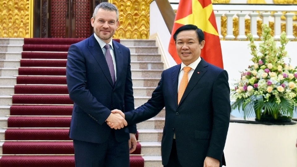 vietnam slovakia vow to promote trade and investment cooperation