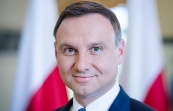 Polish President meets former Vietnamese students in Poland