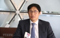 pm phuc calls korean investors to increase presence in asean countries