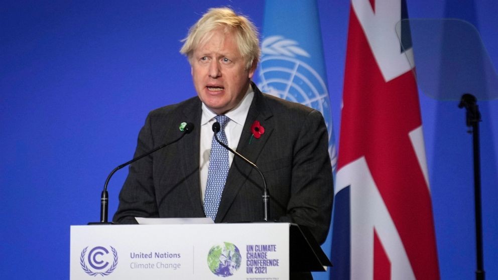 Thủ tướng Anh Boris Johnson: “Nhân loại từ lâu đã để cho chiếc đồng hồ biến đổi khí hậu trôi đi mà không để ý đến hậu quả. Chiếc đồng hồ đó chỉ còn một phút nữa là điểm sang Ngày tận thế và chúng ta cần phải hành động ngay bây giờ. Mặc dù COP26 sẽ chưa là chấm hết cho biến đổi khí hậu, nhưng nó có thể và nó phải đánh dấu sự khởi đầu của sự kết thúc.”