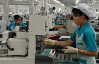 vietnamese workers in thailand allowed to get work permits