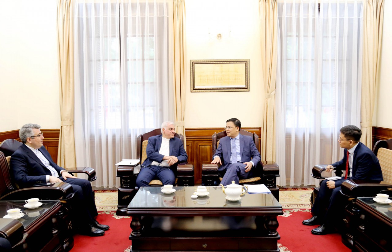 Thứ trưởng Ngoại giao Phạm Quang Hiệu tiếp Trợ lý Bộ trưởng Ngoại giao Iran