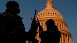 Mỹ tiếp tục siết chặt an ninh, bắt một đối tượng mang súng gần Đồi Capitol