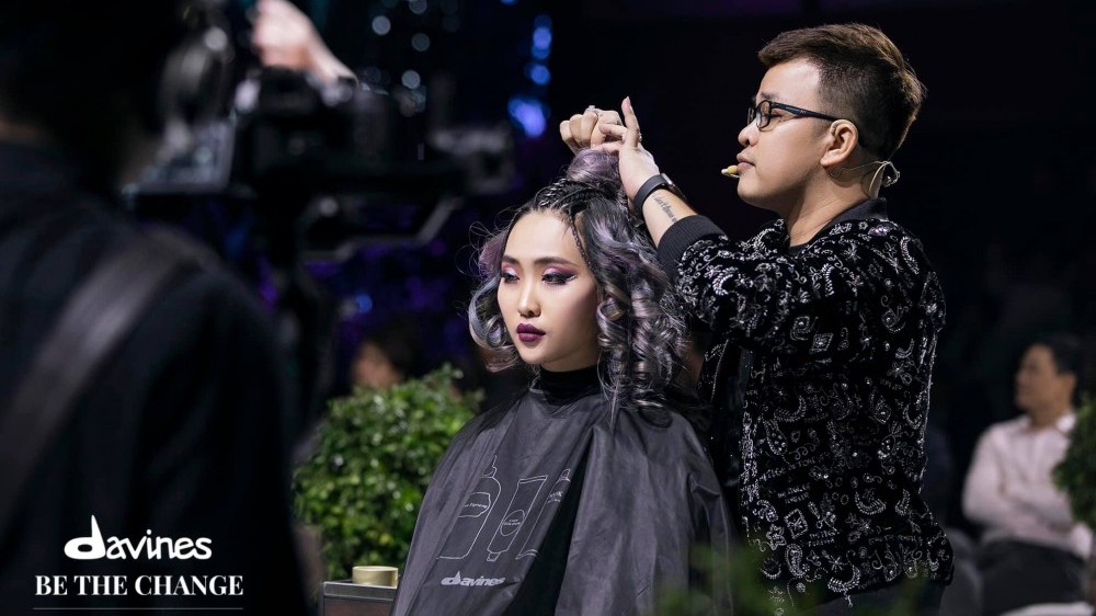 Salon Nguyễn Tiết Anh: Tận tụy trong từng việc nhỏ