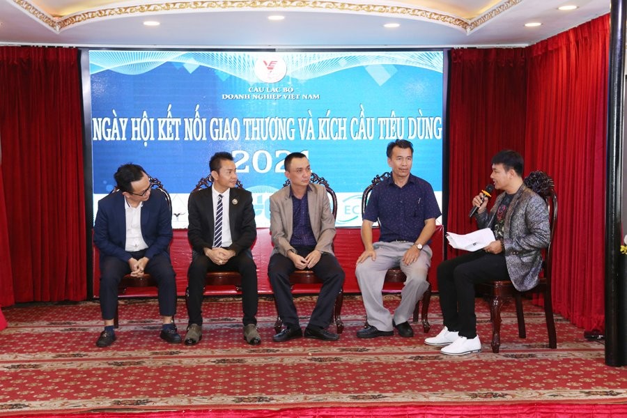 Câu lạc bộ Doanh nghiệp Việt Nam (VEC): ‘Kết nối giao thương – Kích cầu tiêu dùng 2021’