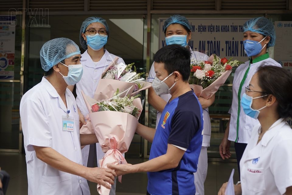 Covid-19 ở Việt Nam chiều 11/6: Bệnh nhân cuối cùng tại Thái Bình khỏi bệnh, Việt Nam chữa khỏi 321 ca