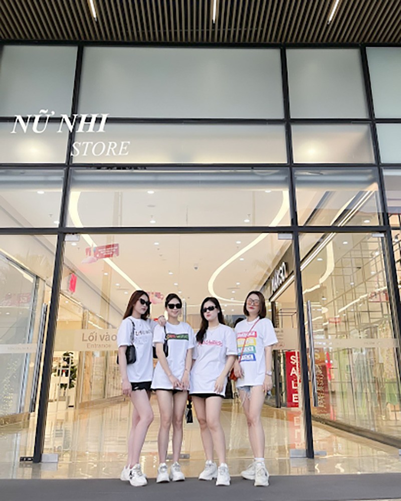 Nữ Nhi Store đặt khách hàng làm trung tâm ngay từ khi mới dấn thân vào lĩnh vực kinh doanh.
