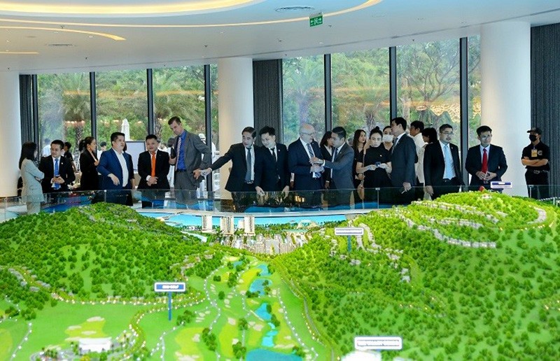 Tập đoàn Hưng Thịnh hợp tác chiến lược với Kone Việt Nam kiến tạo đô thị thông minh và bền vững
