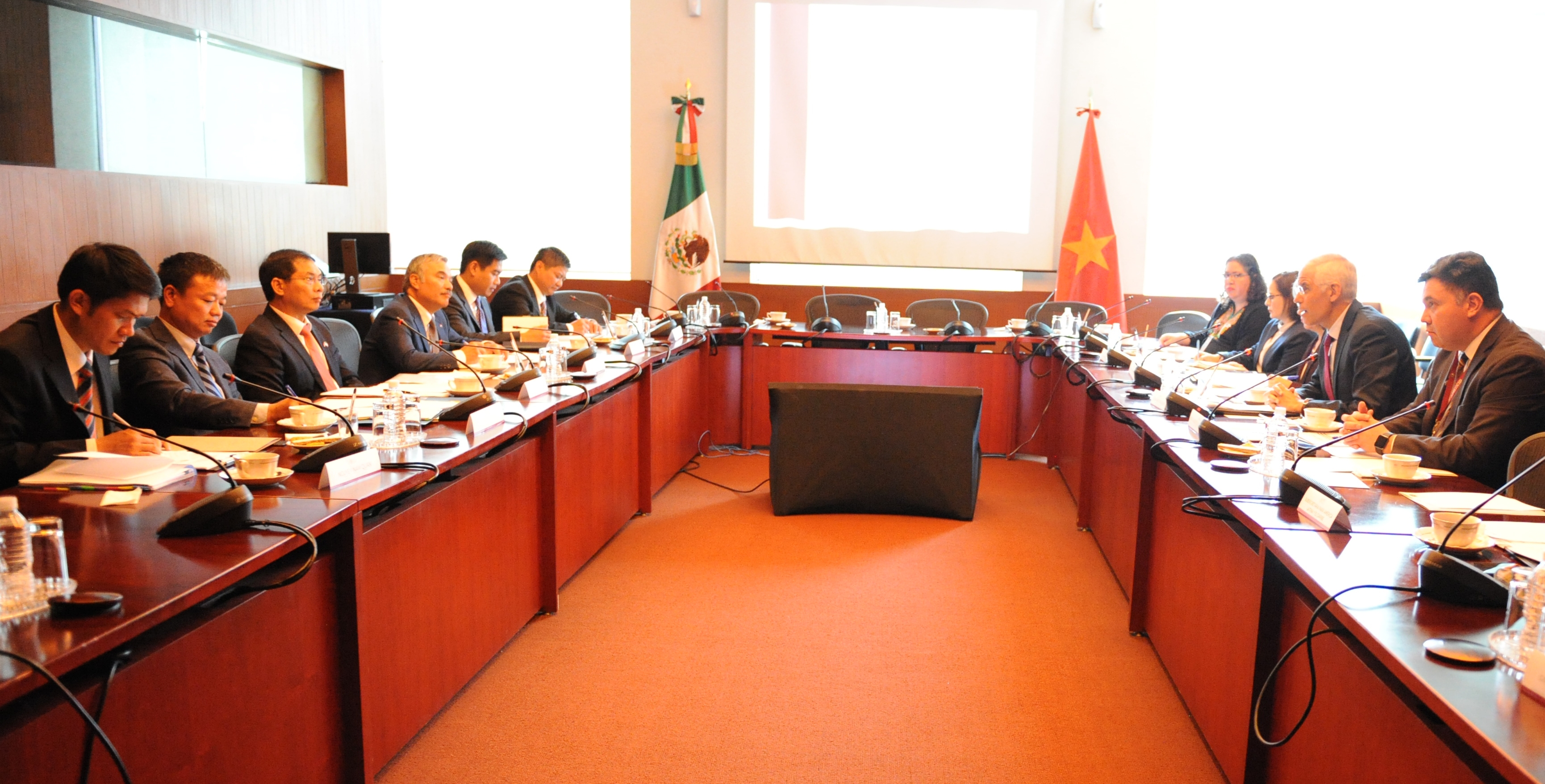Việt Nam và Mexico tiến hành tham khảo chính trị lần thứ V