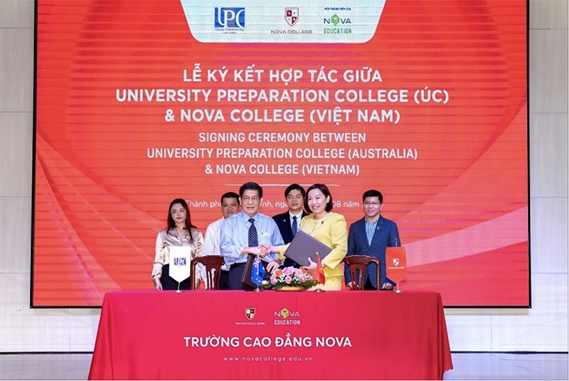 UPC và Nova College ký kết hợp tác, mở ra hướng đi triển vọng cho sinh viên.